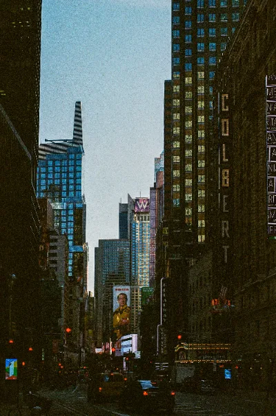 Ultramax · New York · 2019 · 3