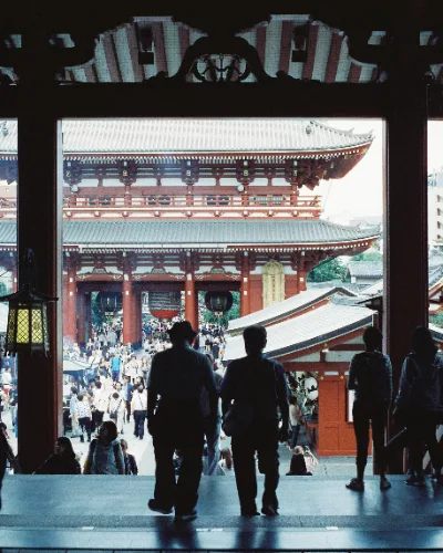 Cinestill 800T · Tokyo · 2019 · 33