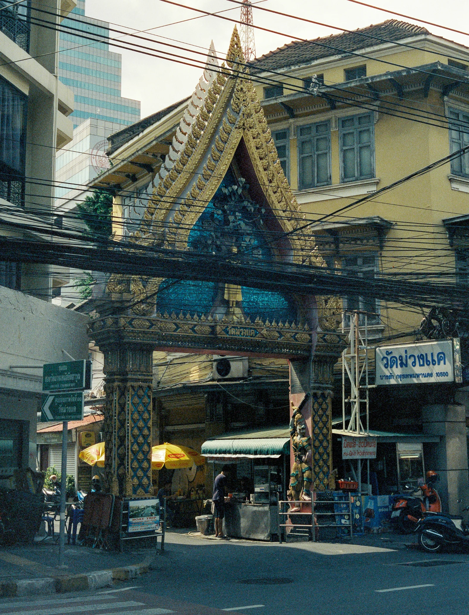 Cinestill 800T · Bangkok · 2019